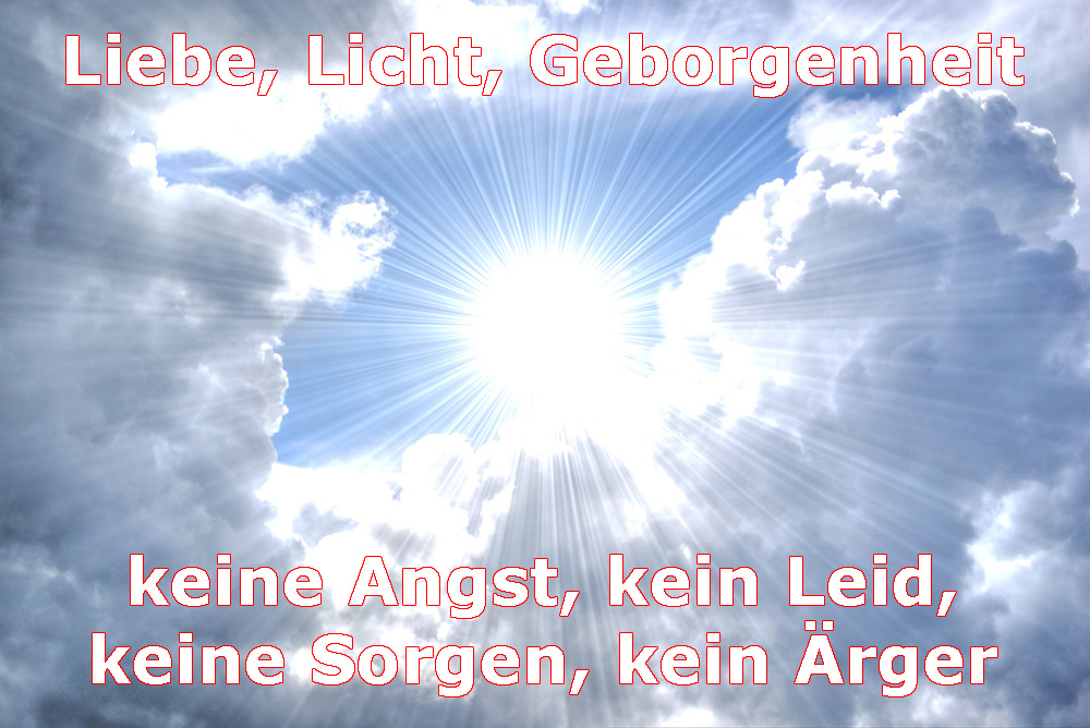 Gottes Licht strahlt aus dem Himmel Himmelslicht
